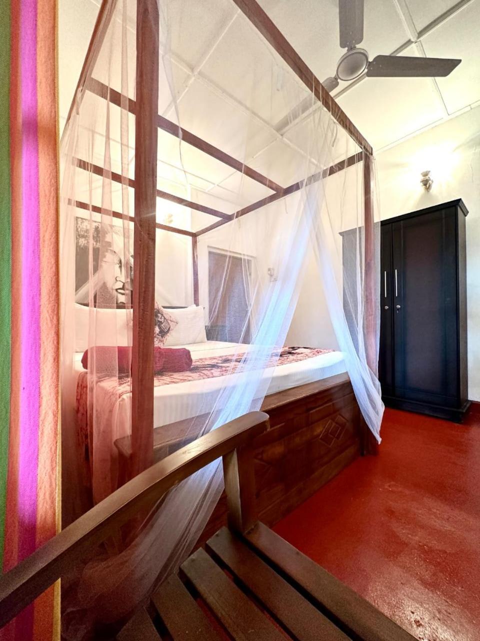 Villa Sunny Days Hikkaduwa Extérieur photo
