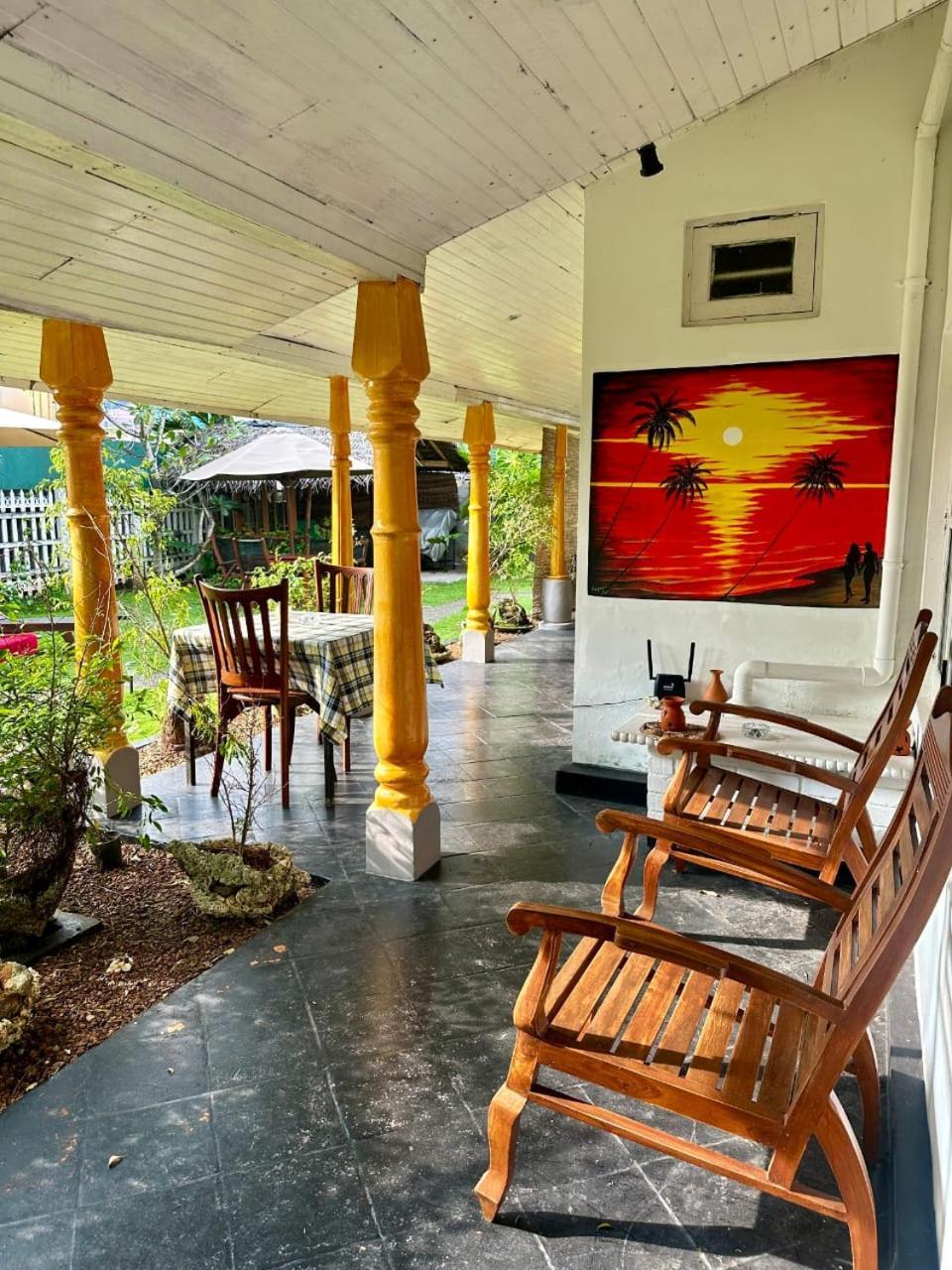 Villa Sunny Days Hikkaduwa Extérieur photo